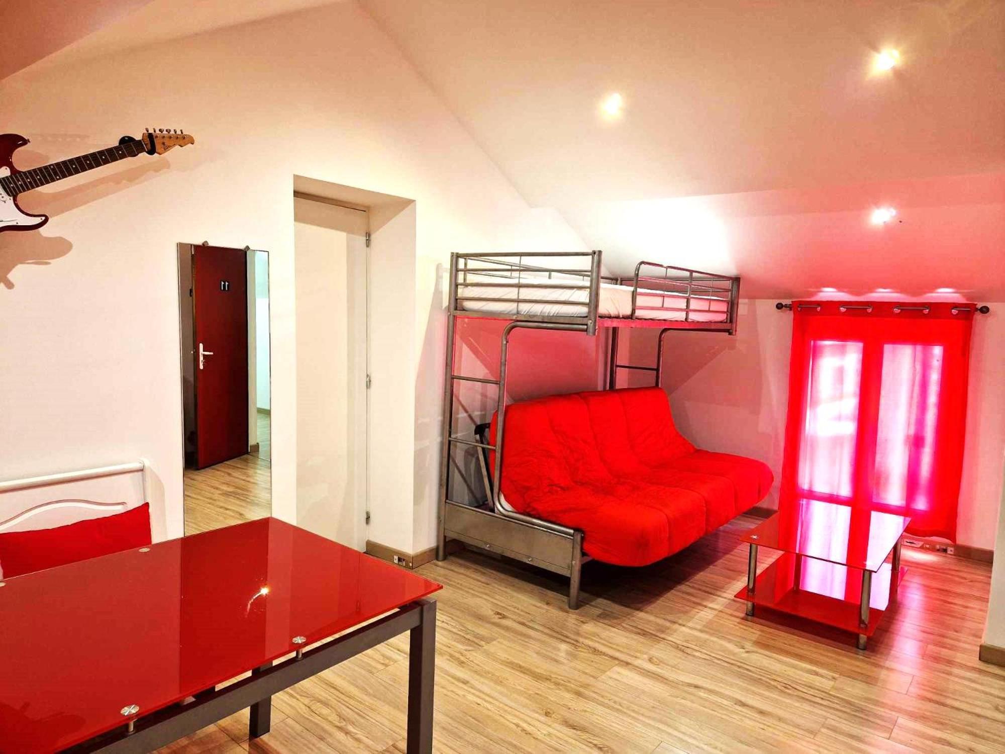 11 - Tres Joli 2 Pieces Tout Equipe Pour 1 A 5 Personnes, Vue Sur Parc Arbore, Parking Privatif Gratuit, Grand Fourgon Possible, Tout Le Linge De Maison Est Fourni Razac-sur-lʼIsle Екстериор снимка