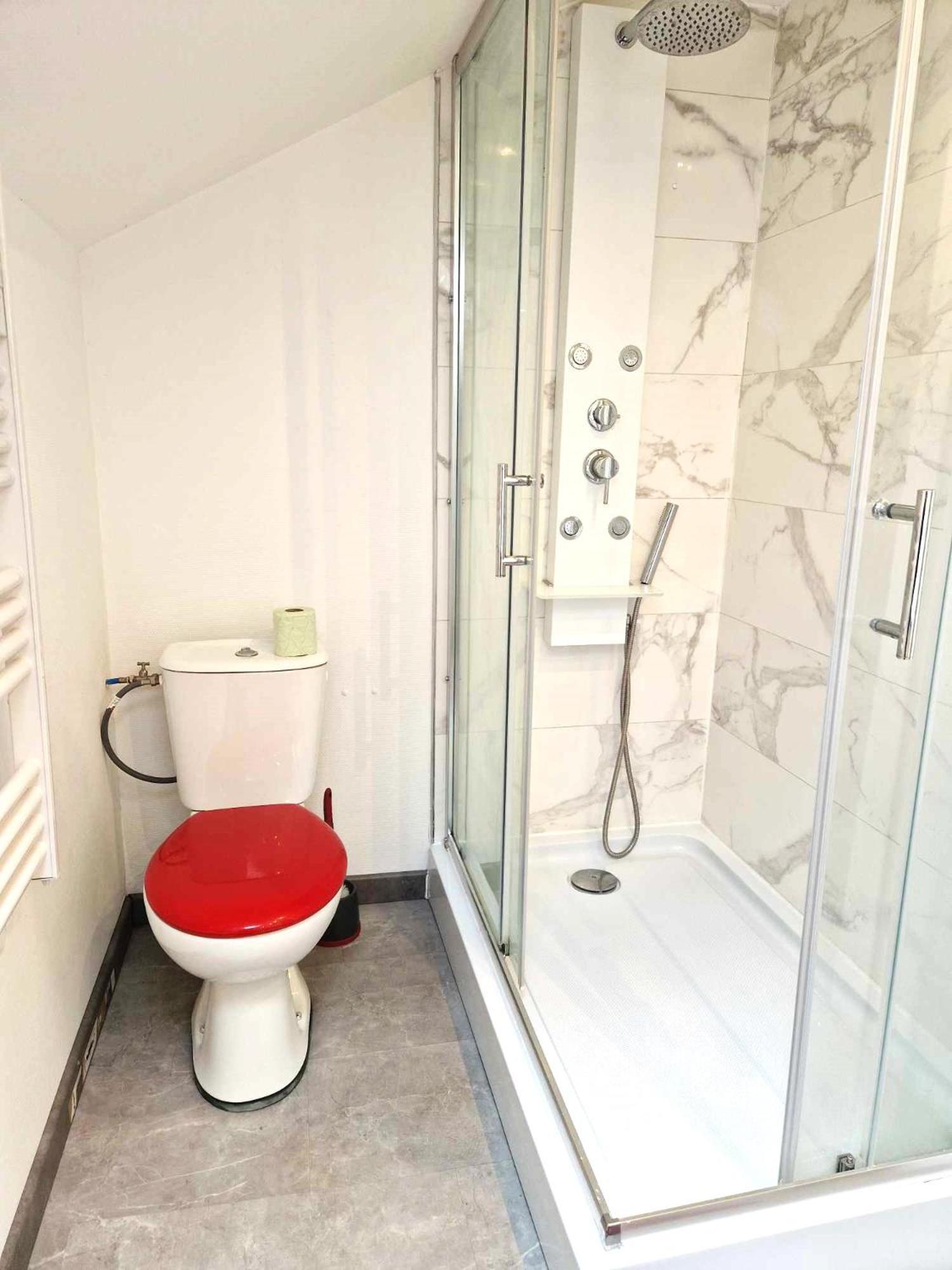 11 - Tres Joli 2 Pieces Tout Equipe Pour 1 A 5 Personnes, Vue Sur Parc Arbore, Parking Privatif Gratuit, Grand Fourgon Possible, Tout Le Linge De Maison Est Fourni Razac-sur-lʼIsle Екстериор снимка
