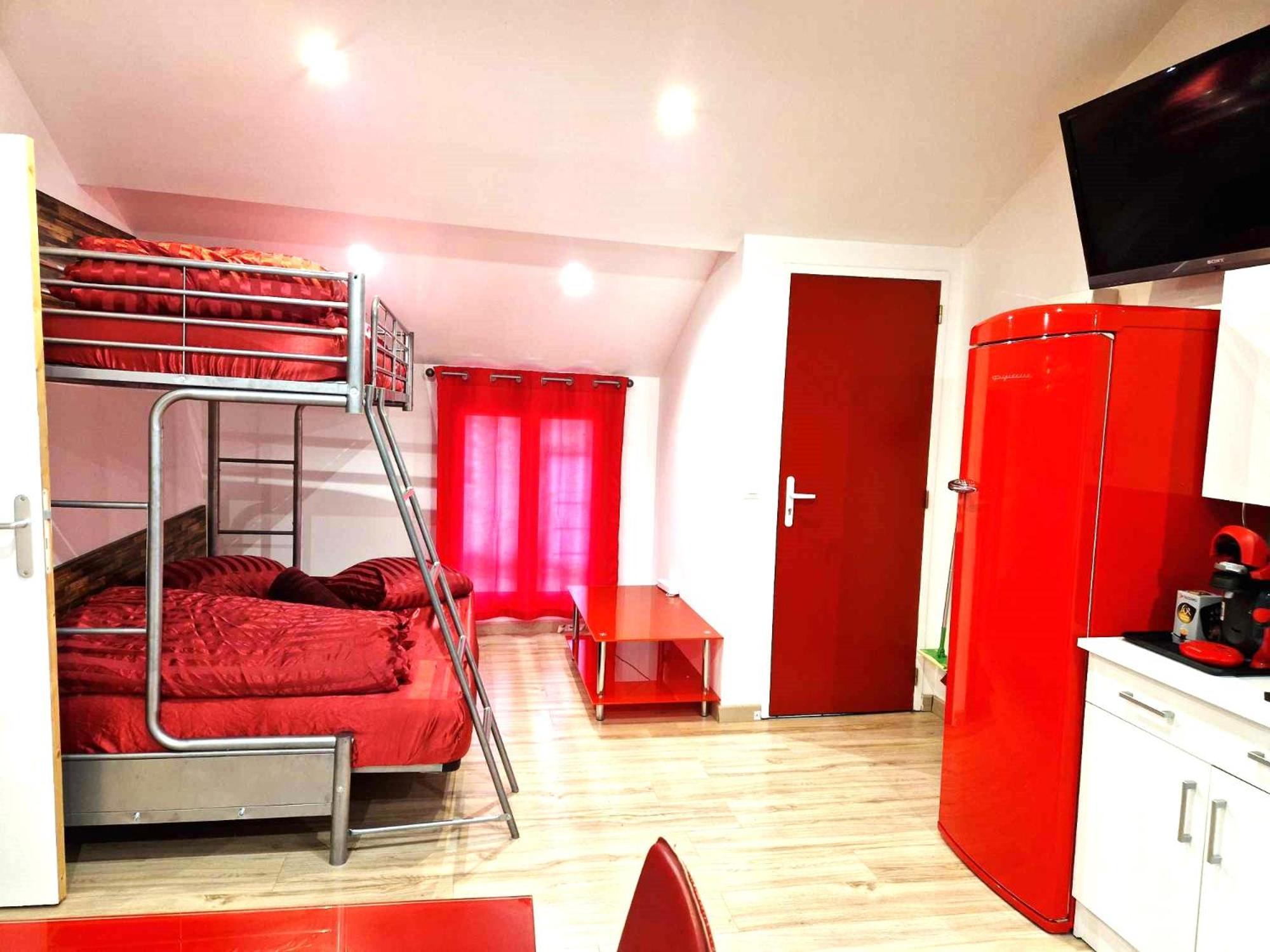 11 - Tres Joli 2 Pieces Tout Equipe Pour 1 A 5 Personnes, Vue Sur Parc Arbore, Parking Privatif Gratuit, Grand Fourgon Possible, Tout Le Linge De Maison Est Fourni Razac-sur-lʼIsle Екстериор снимка